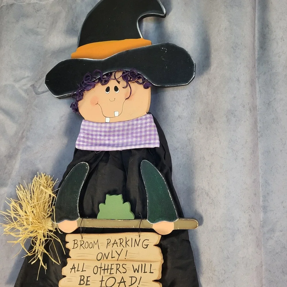 3' Vintage Halloween Witch Wooden Wall Hanging Painted 